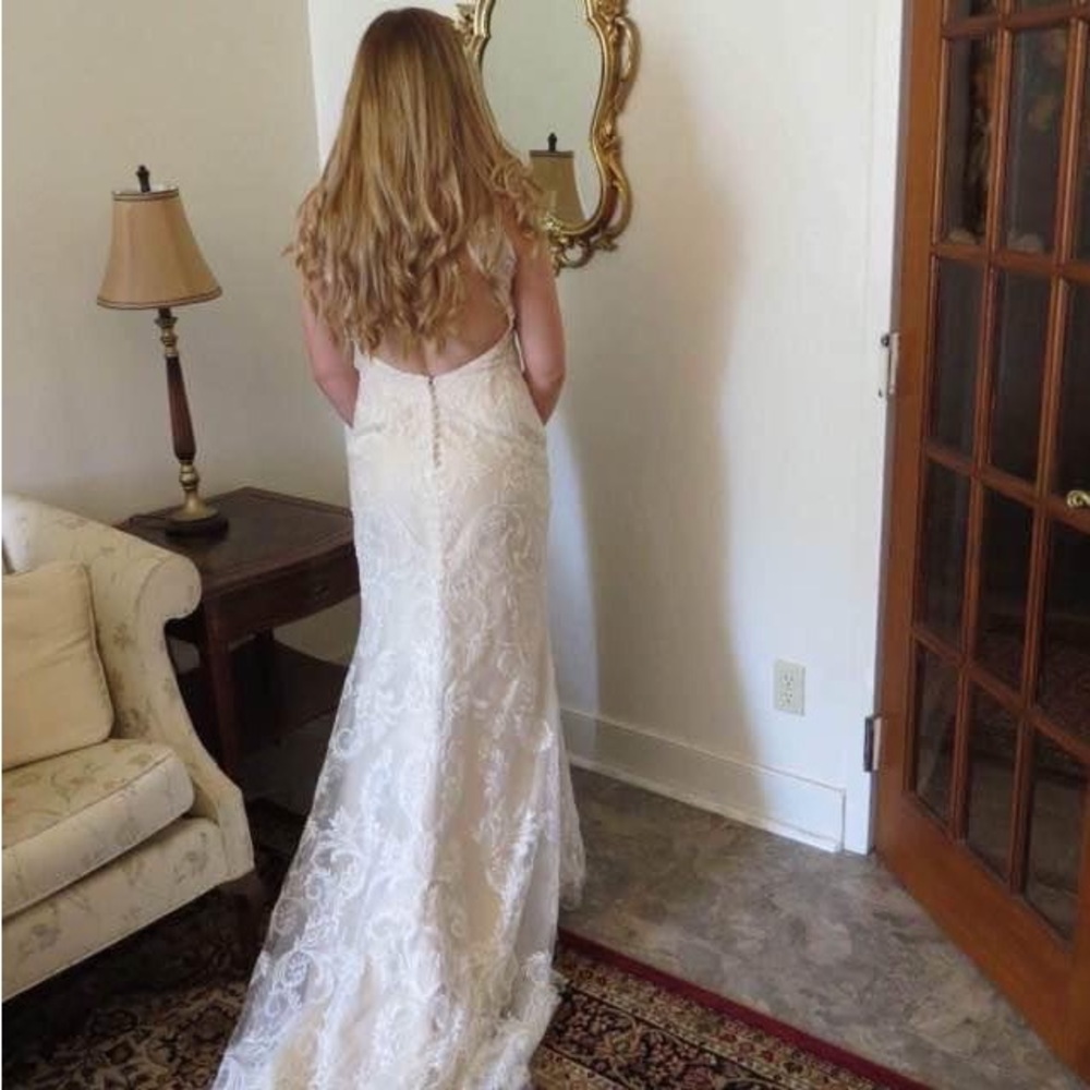 Maggie Sottero WEDDING DRESS - EUC!